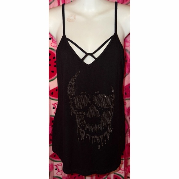 🖤 Vocal Rhinestone Skull Cami - Picture 2 of 7